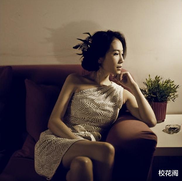 “坏女人”温峥嵘，24年不温不火，隐婚初恋生子，43岁风采依旧