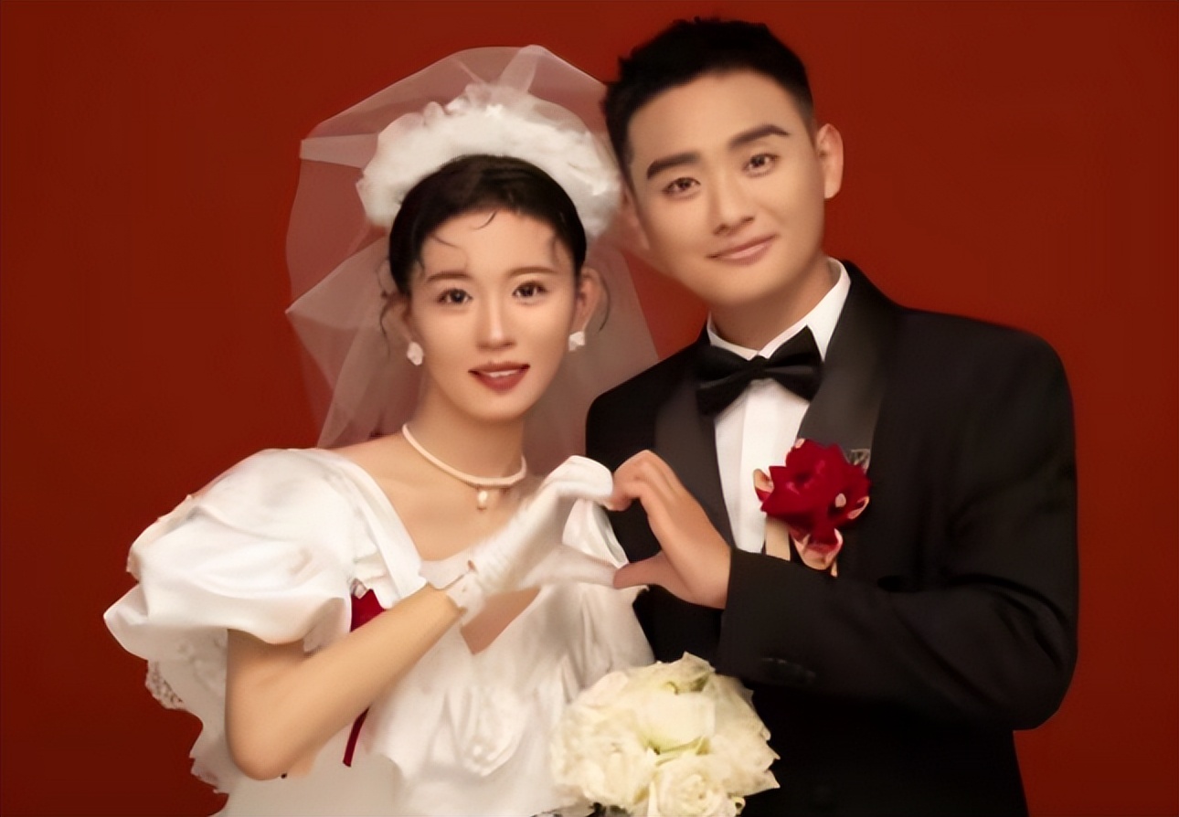 演员于天奇大婚！与女友相恋5034天修成正果，签约三只羊转行带货