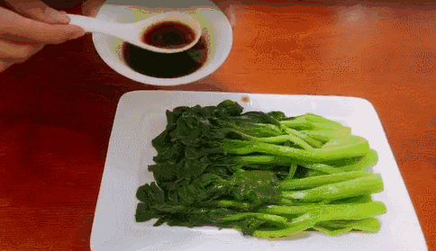 减肥小知识:除了茄子,这些食物也很容易吸油长胖哦~