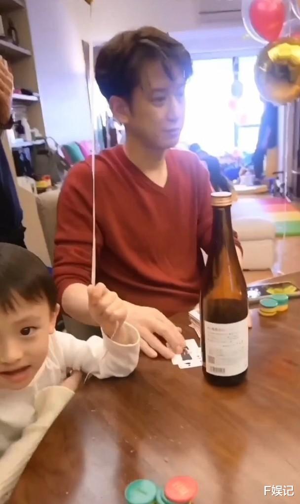 张智霖|龚嘉欣疑有新恋情与新欢一起到陈凯琳家里拜年