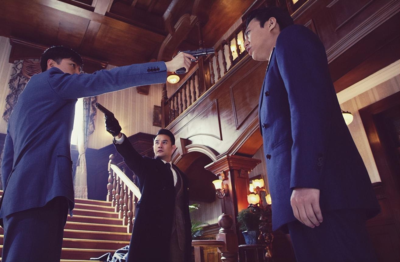 央视开播！反特剧《暗夜与黎明》来袭，看完阵容我想说：这回稳了