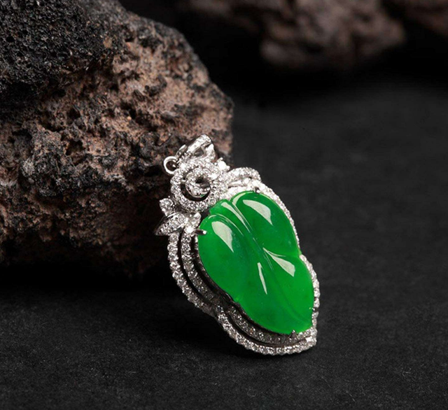 |走火入魔还乐在其中,玩翡翠也能玩出职业病,7条全中你就是行家