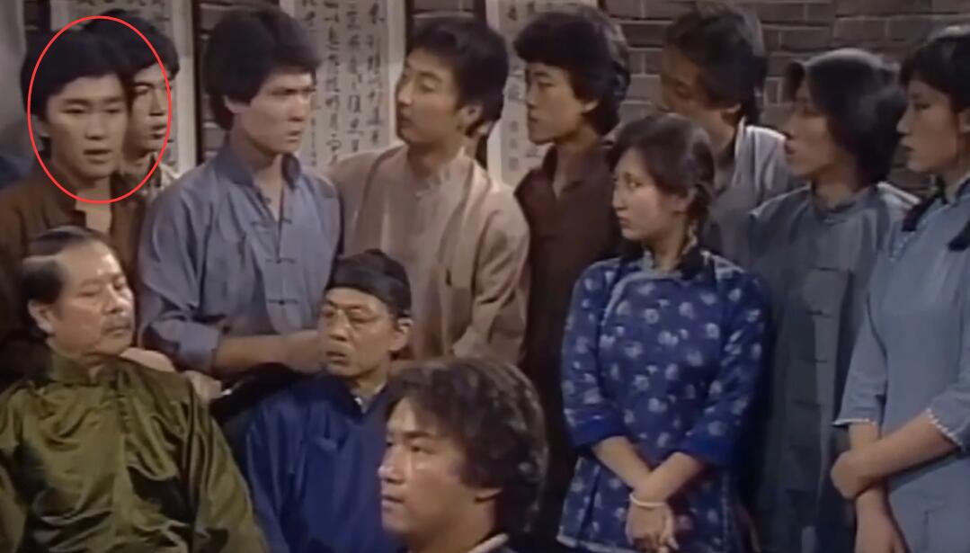 割了双眼皮后判若两人,这5位男星一刀划得太惊艳,前后颜值大变