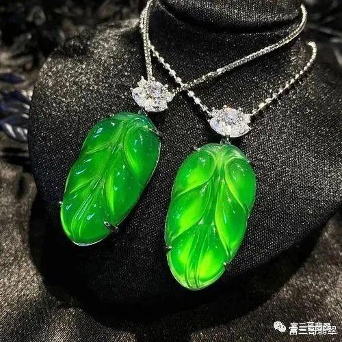 珍珠|玉髓到底算不算玉?玉髓跟翡翠该如何区分?