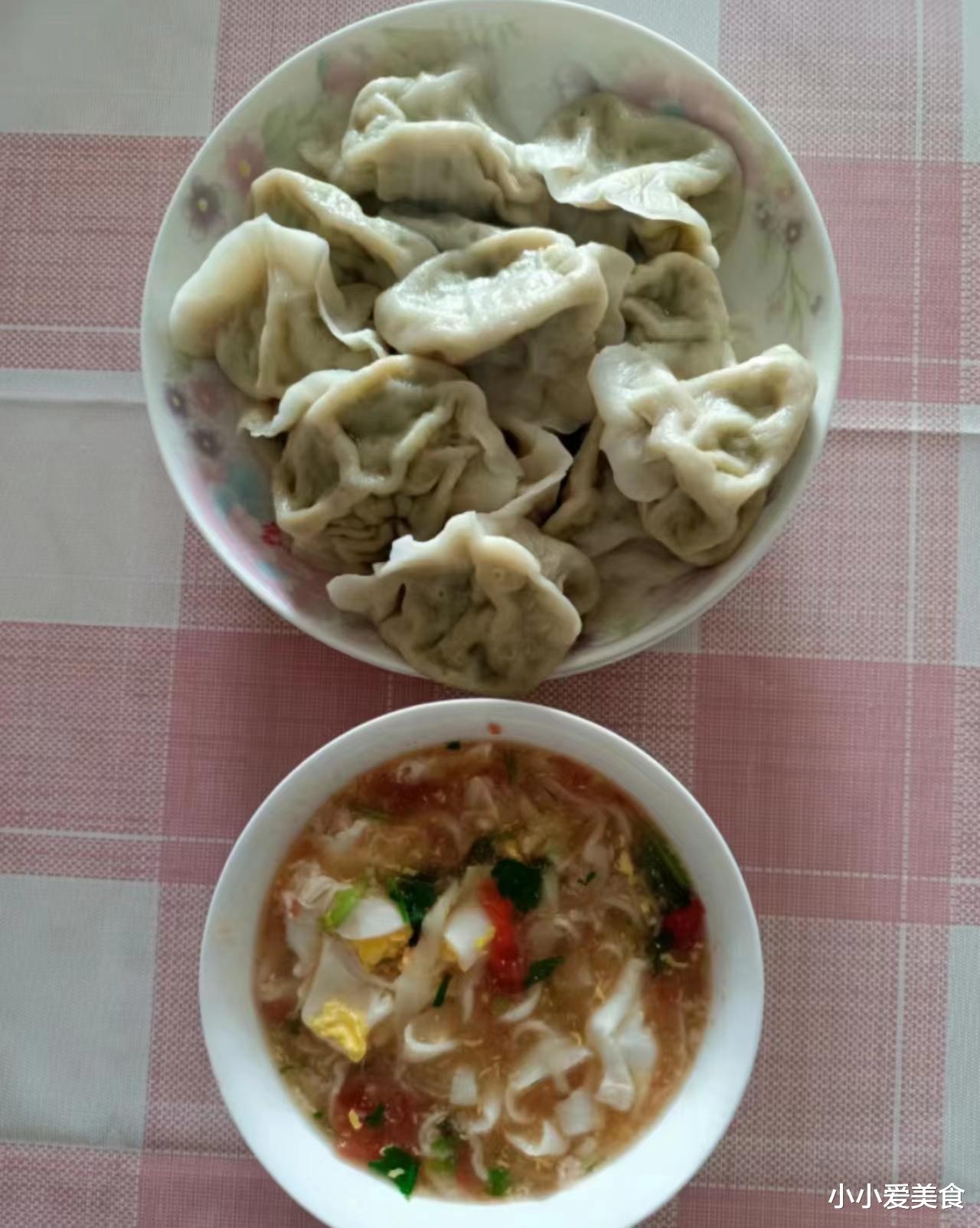 一人食|上海65岁阿姨退休回老家，晒出一人食晚餐走红，网友：活得通透