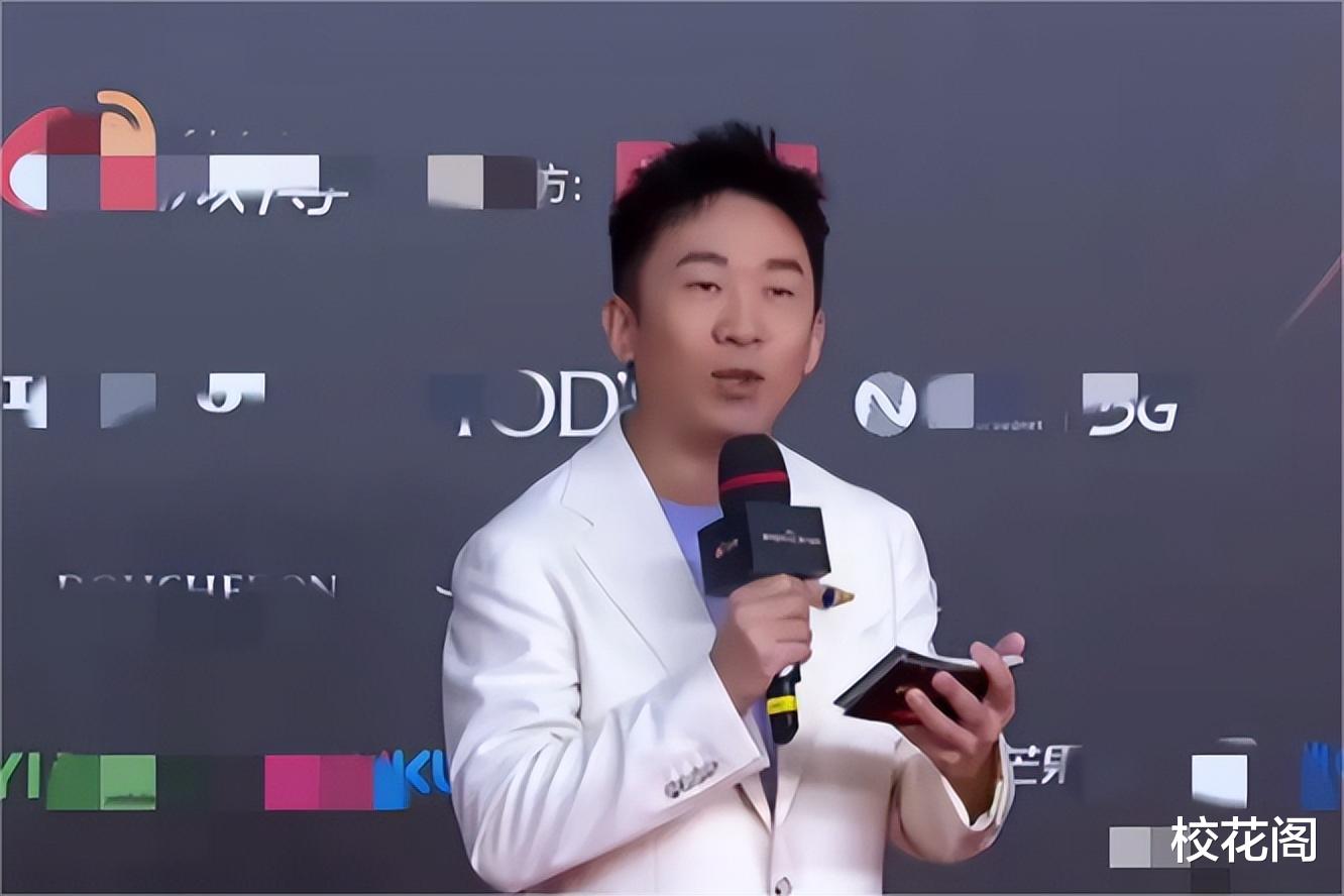 “装熟不成满屏的尴尬”,这一回,杨迪的小聪明,终究害了他