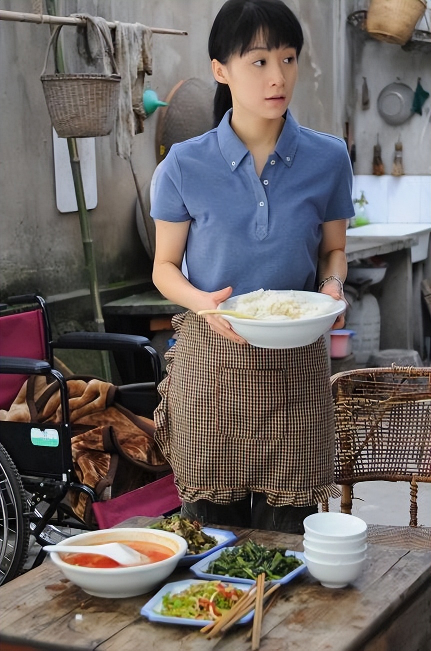 姚芊羽|姚芊羽现身夏威夷！住豪华酒店狂购奢侈品，白皙丰腴43岁仍未婚