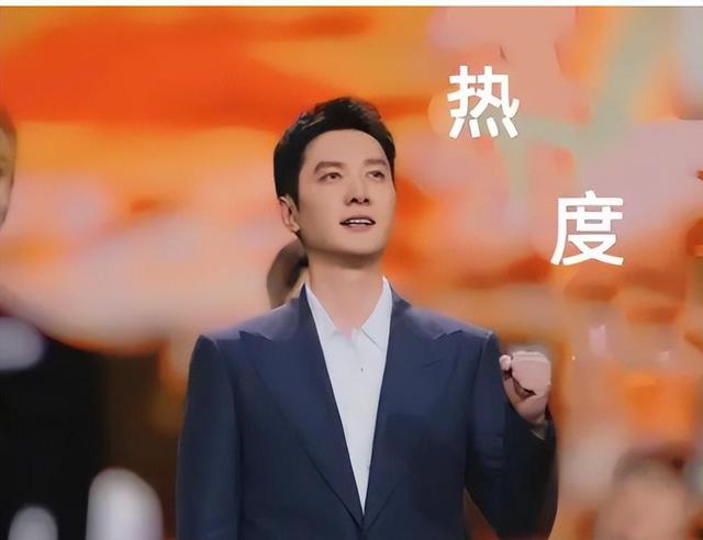 何晟铭历经坎坷半生，被富婆捧为天之骄子，57岁却只能端茶倒水！