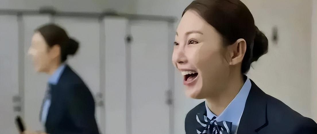 35岁的张雨绮,被官网点名,成了全网最大的一个“笑话”