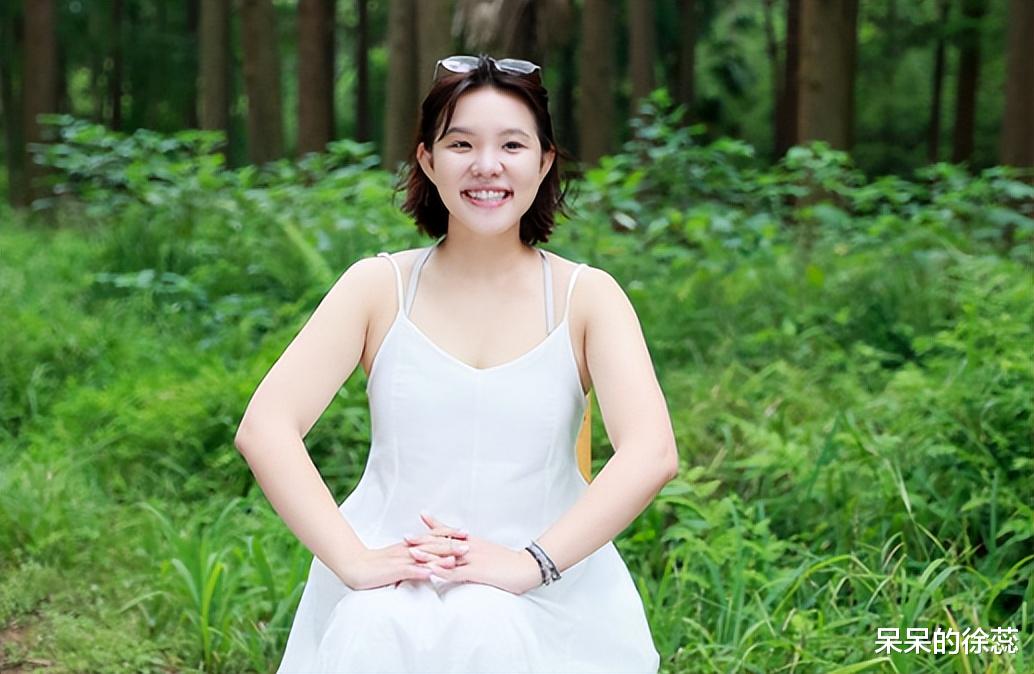 谢依霖|耿直的何炅，让观众看清谢依霖的为人，《向往的生活》太好哭了