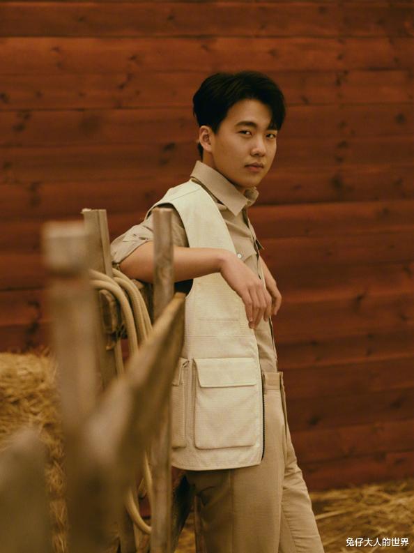 德云社郭麒麟接受专访,拍戏是为了开心,大林子真是越来越像于谦