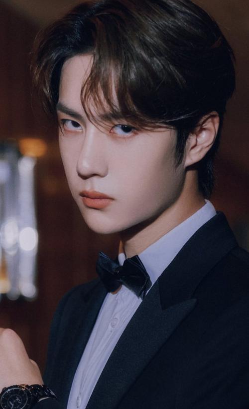 王一博|王一博为《无名》带来的只有流量？王一博和“香菜鞋”是怎么说？