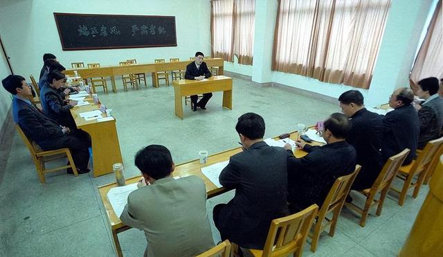 北京市|被嫌弃了，北京某单位招考公务员十进二，两男生录取，女生全淘汰