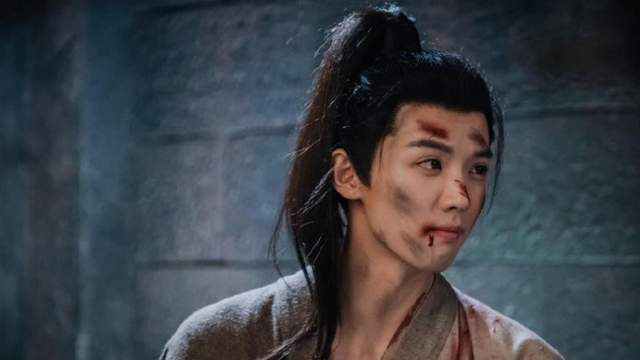 于正内涵张凌赫！后悔没让王星越演燕临，还沦为张凌赫抬轿！