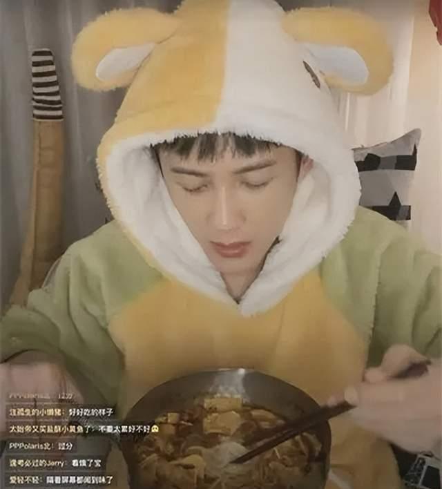 他俩真没恋爱?同框录制《你好星期六》,一点都不避嫌