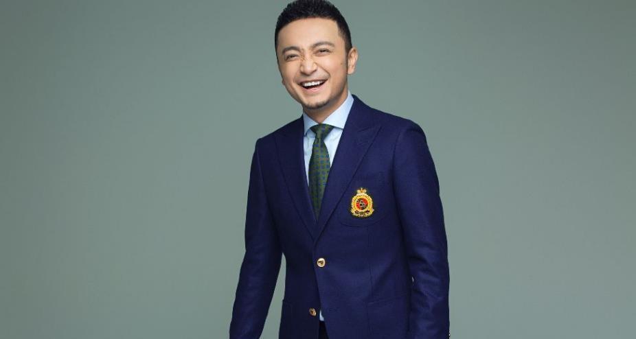 央视主持人朱迅尼格买提被曝出疑似被开除，两人火速回应