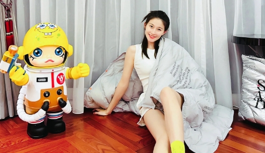 孙杨张豆豆疑奉子成婚，婚后晒照孕味十足，小腹凸出素颜显憔悴