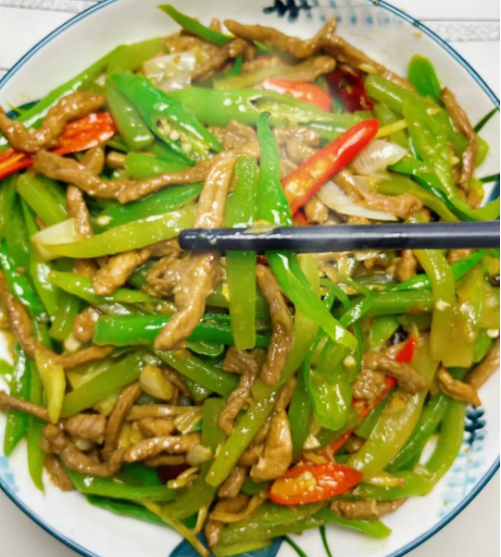 莴笋|冬天，萝卜白菜靠边站，最该多吃这菜，营养搭配，出锅后就光盘