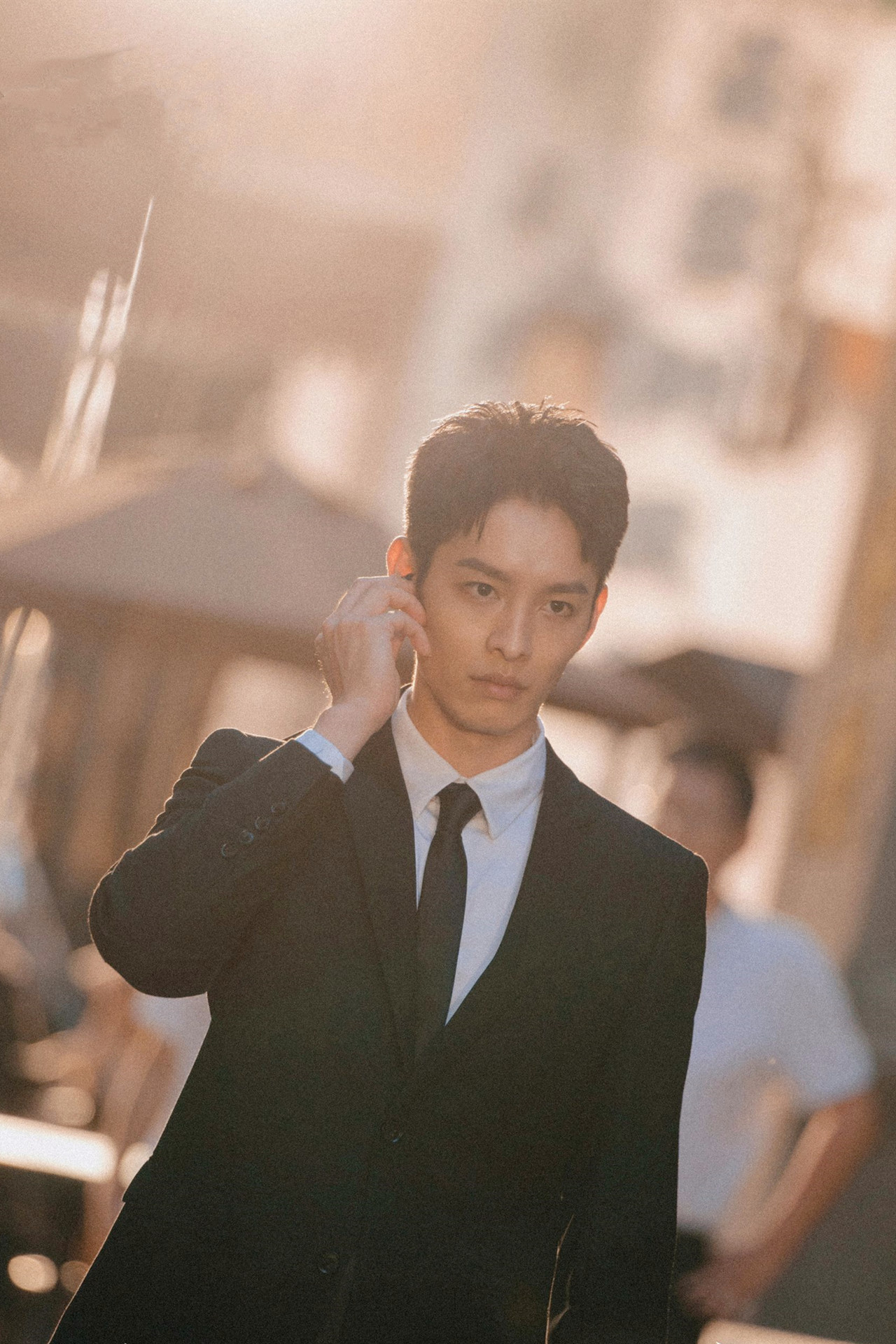 为你逆光而来|《为你逆光而来》:原班人马续前缘,替身千金与帅气保镖相互救赎