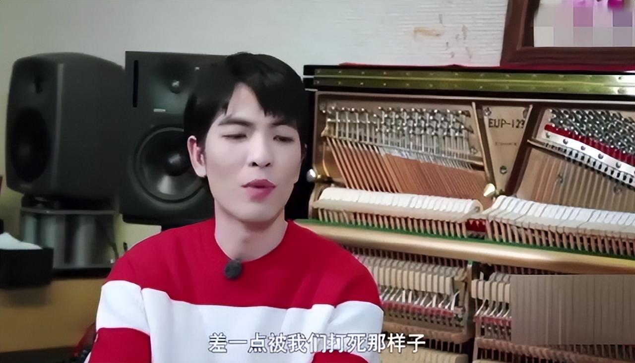 谢霆锋|萧敬腾商演状态吓人，走路踉跄双腿无力，被网友集体要求尿检