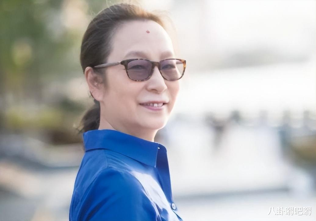 奚美娟被曝“出轨丑闻”，疑有两副面孔晚节不保，网友：恶意伤人