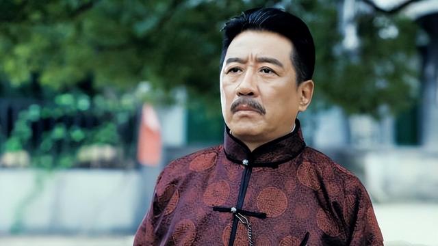 丁勇岱:对赵雪华一见钟情,相爱36年零绯闻,如今儿子成唯一心病