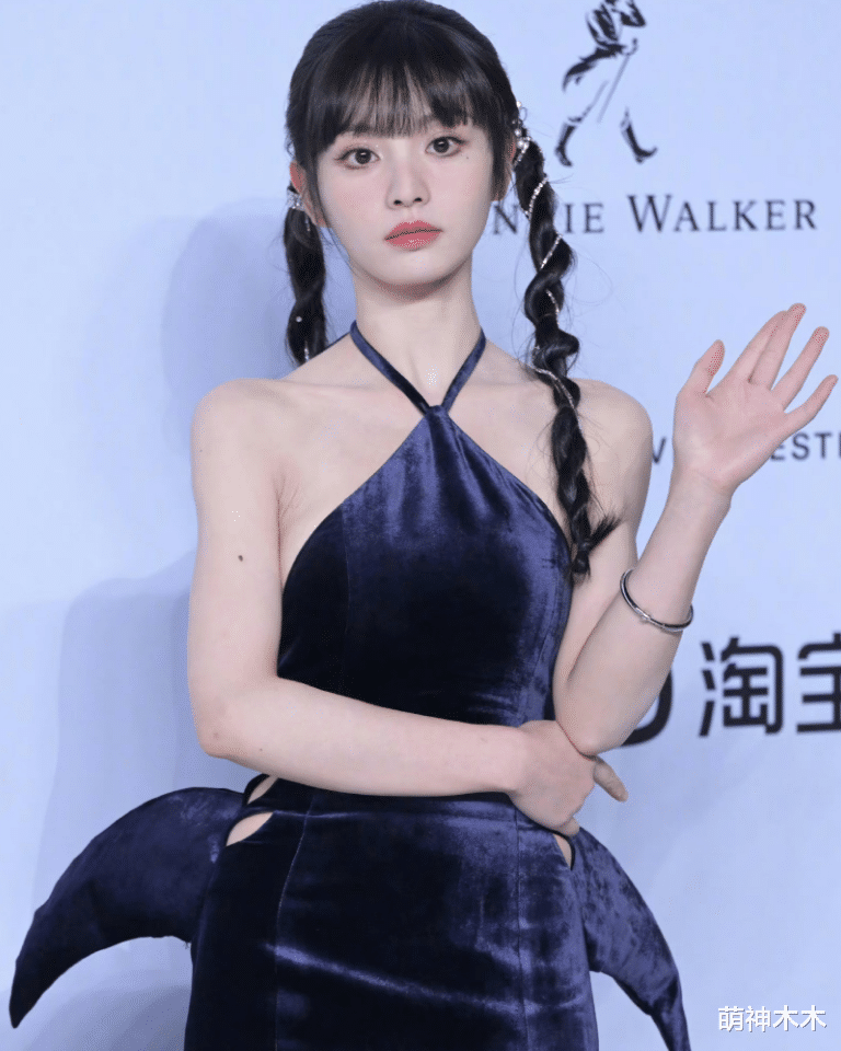 GQ女明星杀疯了！杨幂全身造型超过三百万，倪妮却穿了过季旧衣