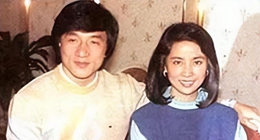 成龙变更100亿遗嘱!这次房祖名“输”惨了,小龙女赢麻了!