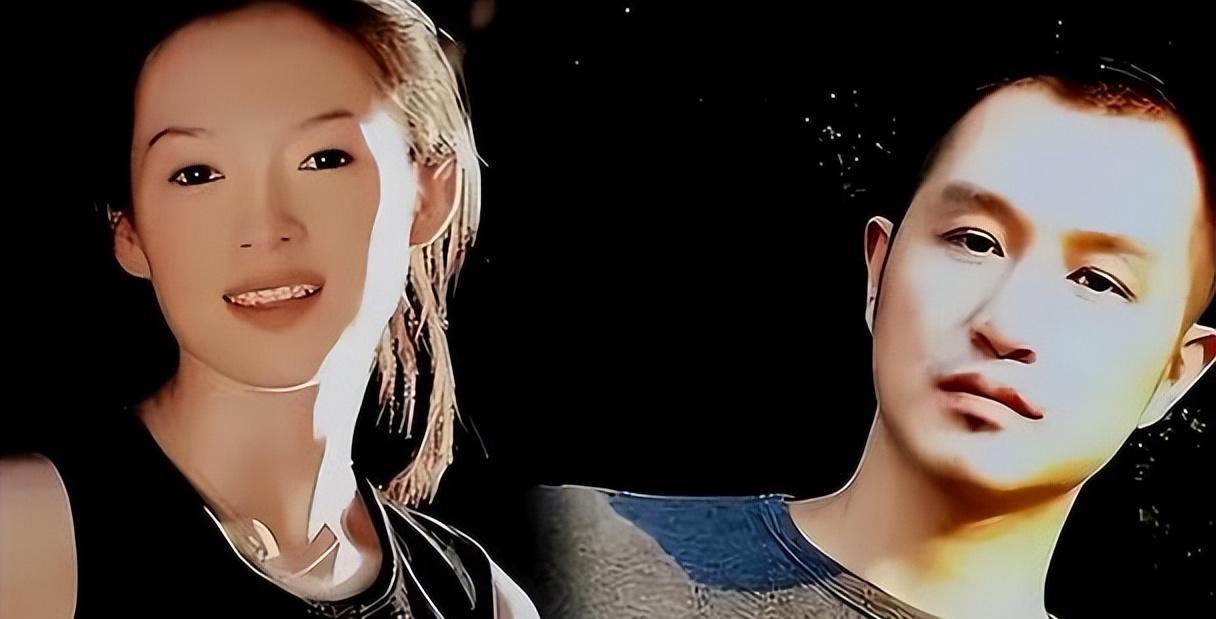 周一围还没亲,章子怡就张开嘴、伸直腿,难怪网友提醒朱丹要小心了!