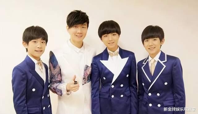 王俊凯晒与周杰伦合影后,林俊杰阿信留言,天王哥哥团宠没跑了?