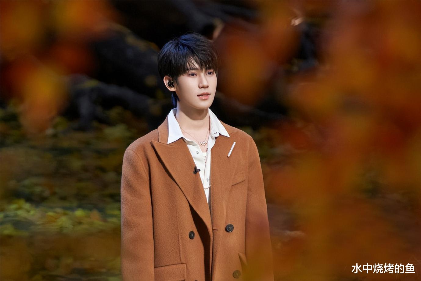 时光音乐会2|《时光音乐会2》高分收官，节目组请对了嘉宾，综艺效果拉满，周深化身关键先生