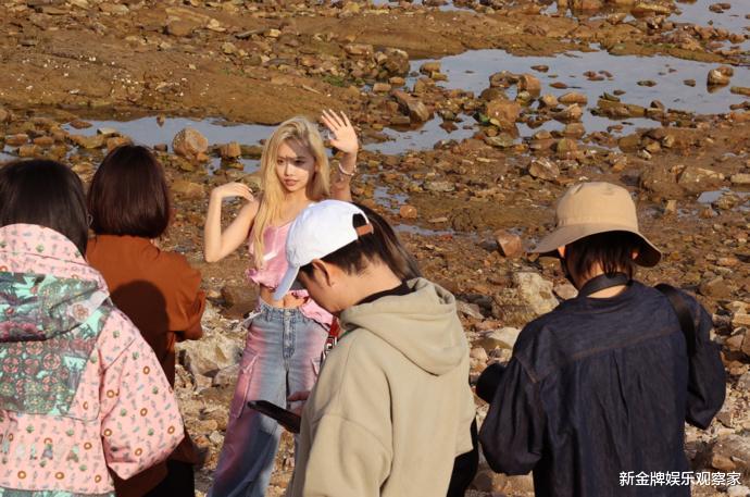 安崎|安崎承认恋情后首参加综艺,资源一点没掉,粉丝不离不弃,欣慰吗