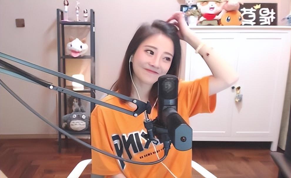 孟美岐|表面是资深导师,实际连作品都没有,这6位冒牌导师难道不害臊吗