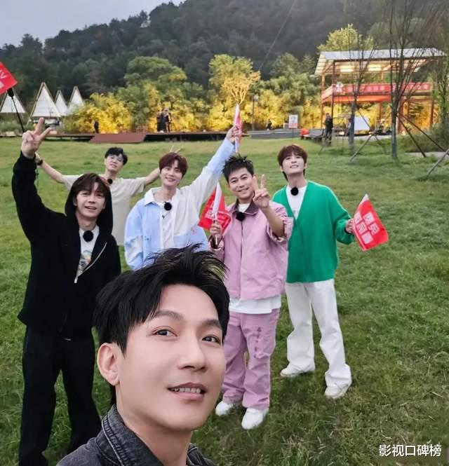 陈楚生16年后再夺冠，凭借独特的人格魅力，收割了一批年轻的粉丝