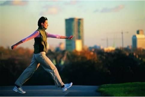 运动|走路能看出寿命长短？中工院院士张伯礼：若能达到这个数，更健康