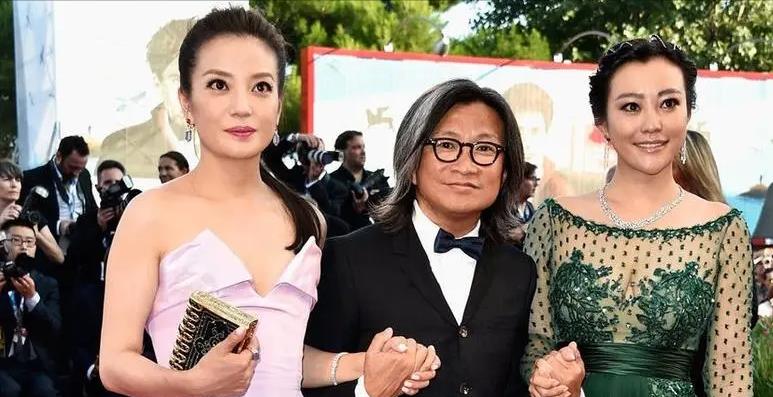 |分房睡、不结婚,衣食住行全AA,吴君如陈可辛24年来图什么?