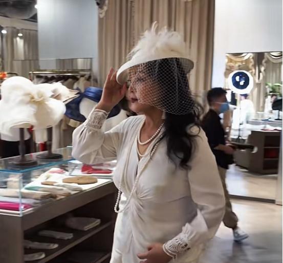 招聘|张兰人设反转，“不招聘低学历野孩子”，网友：膨胀的是你自己