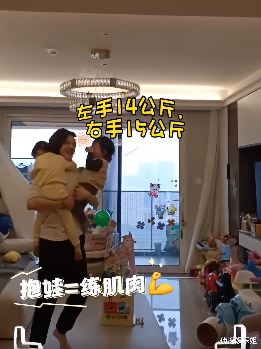 向佐用婴儿车推老婆孩子,甜喊郭碧婷“大女儿”,一家四口超幸福