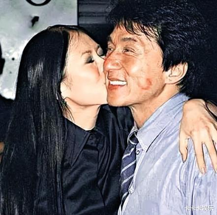 “第一狗仔”卓伟曾爆出的惊天大瓜，个个劲爆，多人已身败名裂！