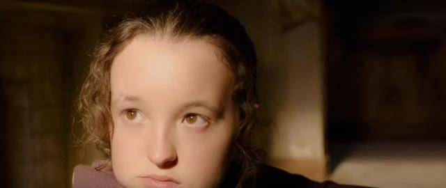 最后生还者|HBO《最后生还者》的1个细节,毁了艾莉这个角色的重要时刻