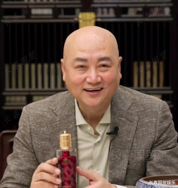 迟重瑞|70“唐僧”迟重瑞近照曝光,慈眉善目身材发福,与昔日判若两人