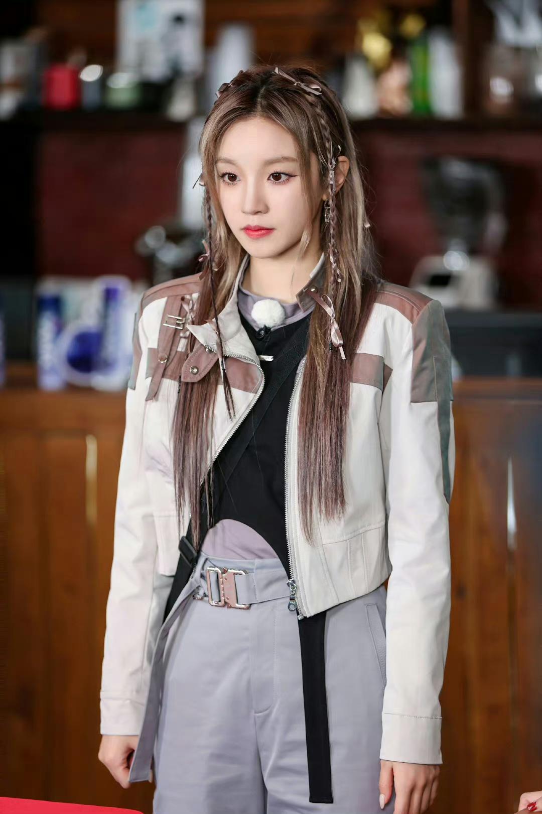 宋雨琦|奔跑吧收官，宋雨琦因为韩团太狗没参加