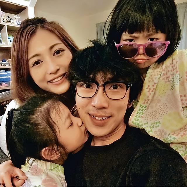 |香港知名说唱歌手誓死捍卫豪放妻!曾遭岳父连累深受追数佬滋扰