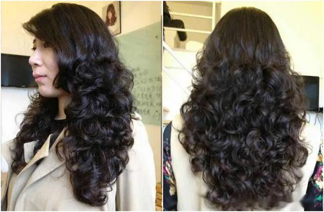 看了这位素人妈妈的打扮,我发现:不扮嫩、不披头散发,会更优雅