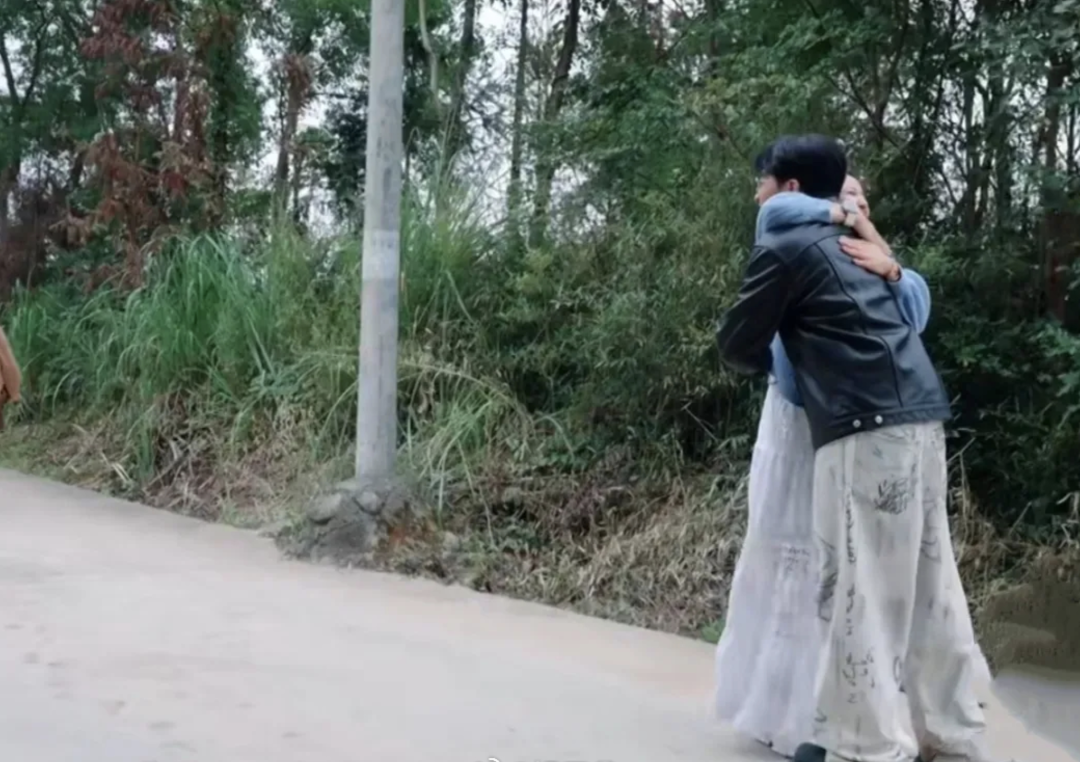 林心如仅92斤，谢娜一坐秋千就「尴尬」！苏有朋上演回忆杀