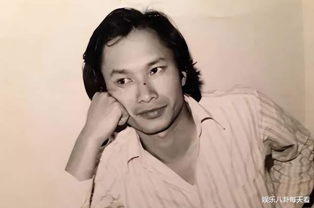 导演吴宇森:儿子不结婚,女儿不嫁人,与妻子双双患癌,靠卖房自救