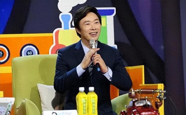 曝费玉清抢救无效病危离世?私生子丑态百出,亲姐咒骂:小心遭报应!