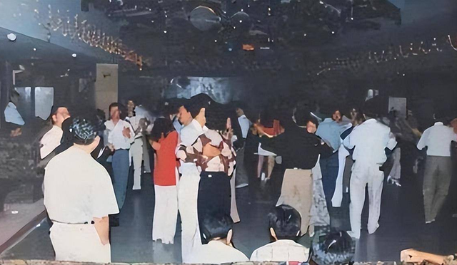 刘三姐|“刘三姐”程春莲:用身体交易103次,敛财76万,37岁被执行枪决