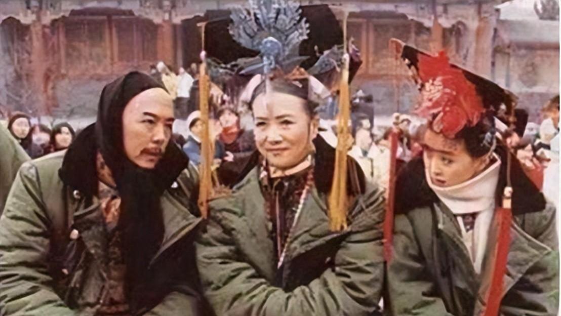 演员休息时都在干嘛？杨紫这张我忍了，最后一张我可以笑一整天