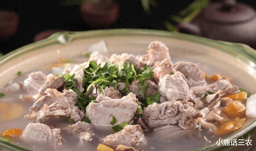 |排骨直接焯水,难怪又腥又柴!记住3步,软烂可口,香到骨头里!